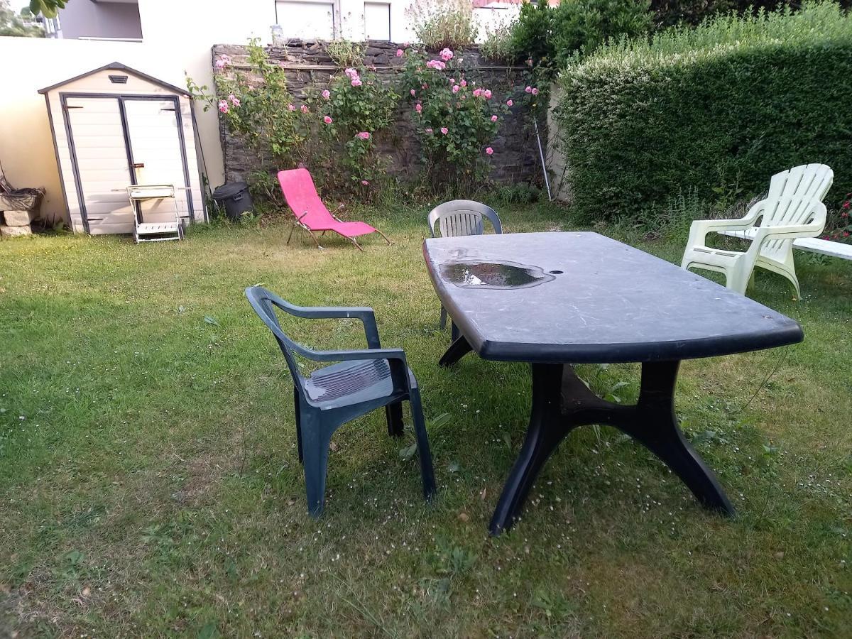 Maison De Vacances A La Plage Saint-Nic Exteriör bild
